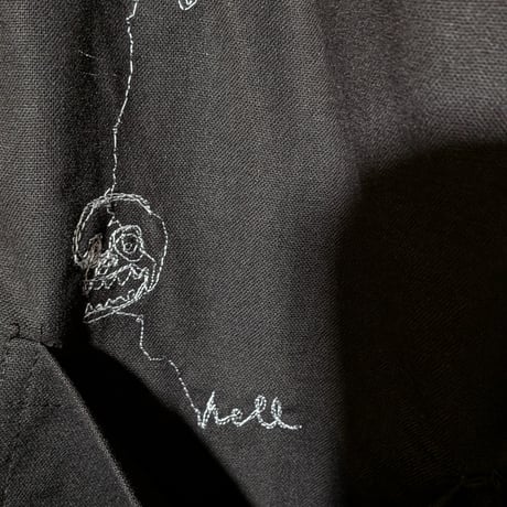 Go to hell, Prince.刺繍チャイナシャツ