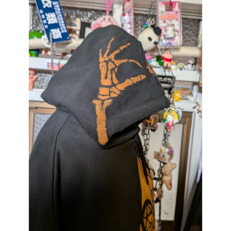 開眼ビッグパーカー