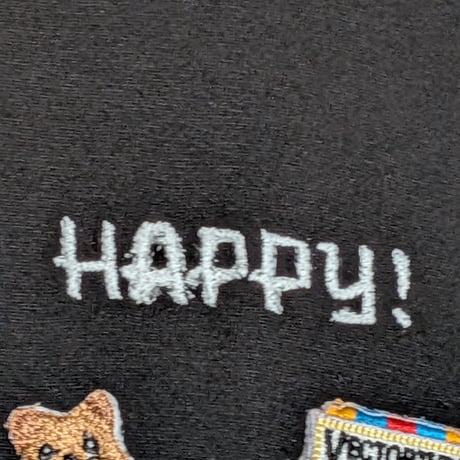 「世界一幸せな動物」刺繍tee