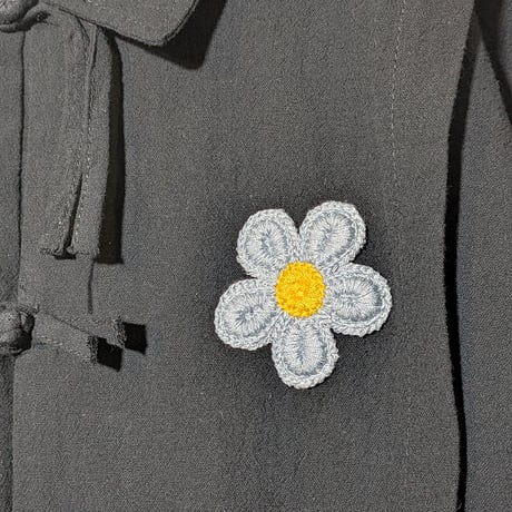フラワー刺繍チャイナシャツ