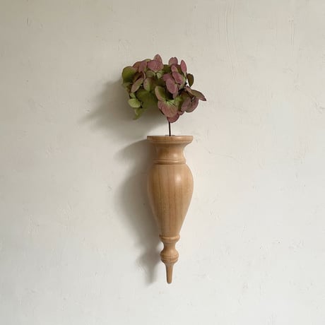 Wall vase 87
