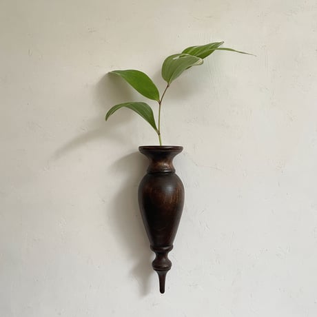 Wall vase 83