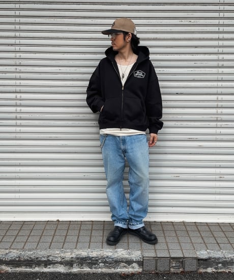 Alpha Shield Box Zip Hoodie / Black