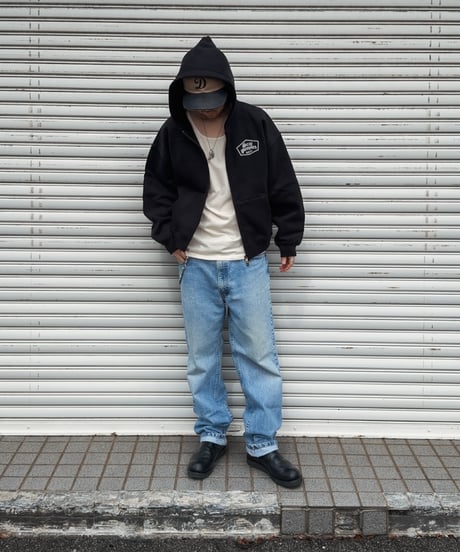 Alpha Shield Box Zip Hoodie / Black