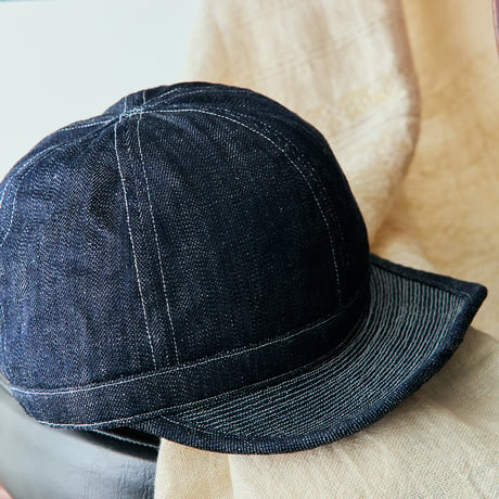 Prisoner cap