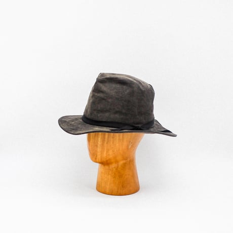 Pigment coating hat
