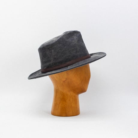 Pigment coating hat
