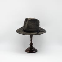 Pigment coating hat