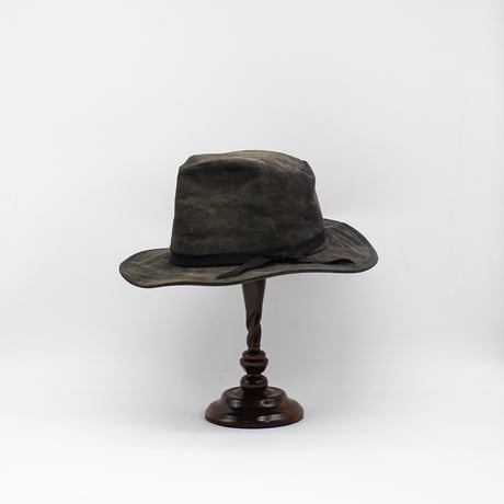 Pigment coating hat