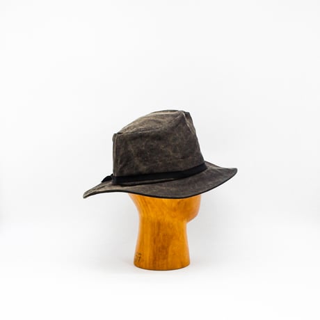 Pigment coating hat