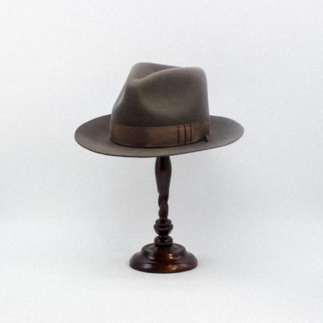 Poland block shark gill hat