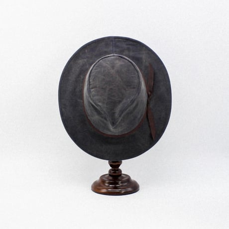 Pigment coating hat