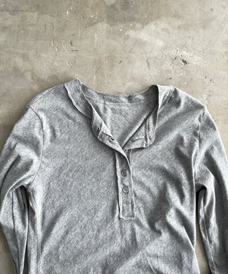 cut-off henley long sleeve tee
