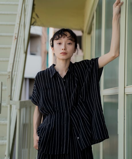 waist tuck dobby stripe shirt