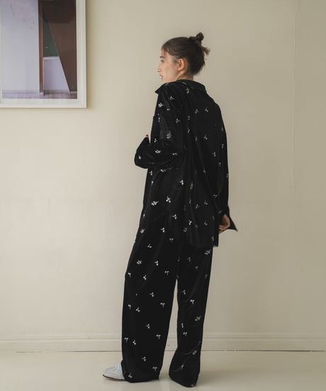 embroidered velour rough pants