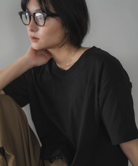 loose tshirt
