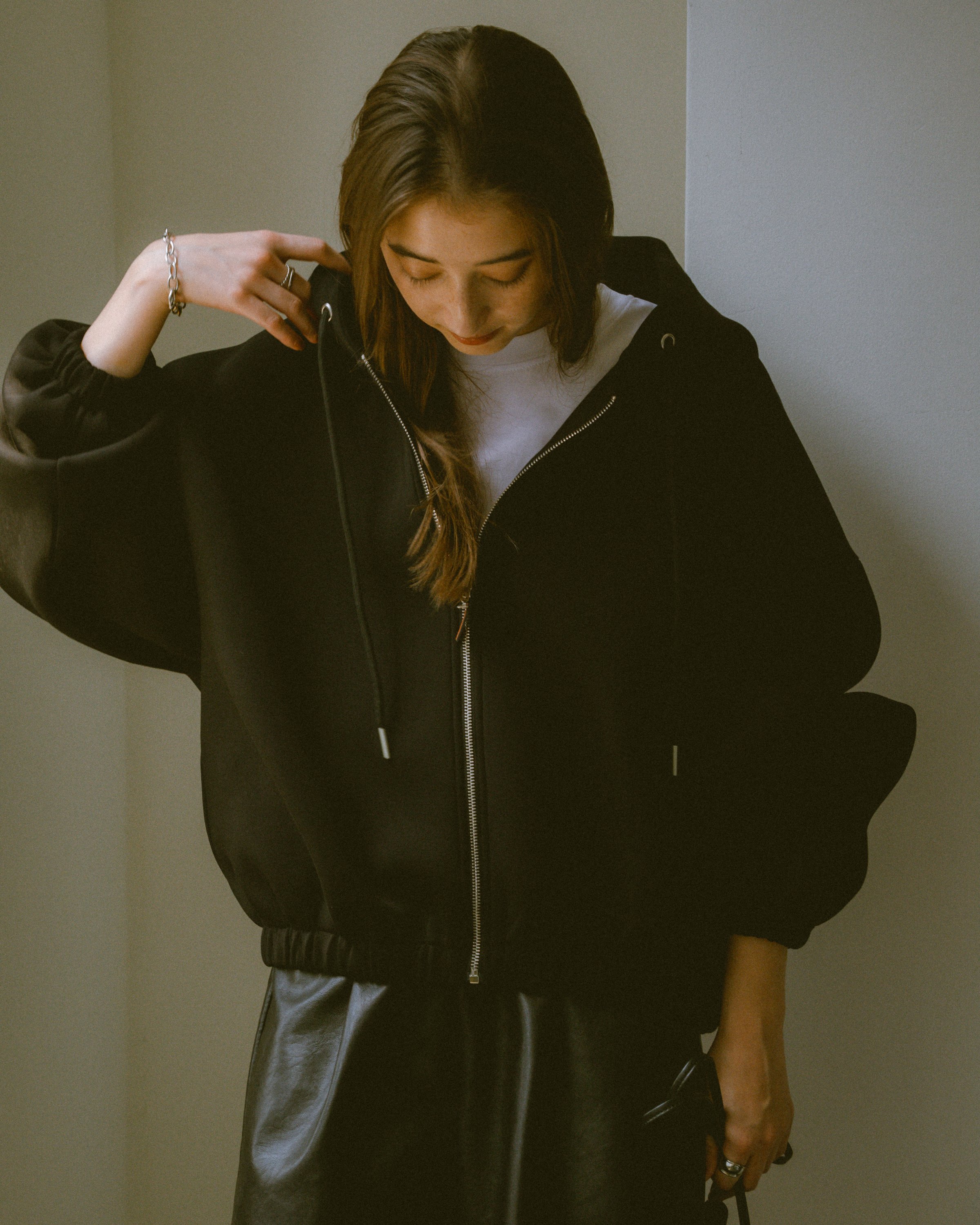 予約販売】volume bonding hoodie/2color | F A S H I R U