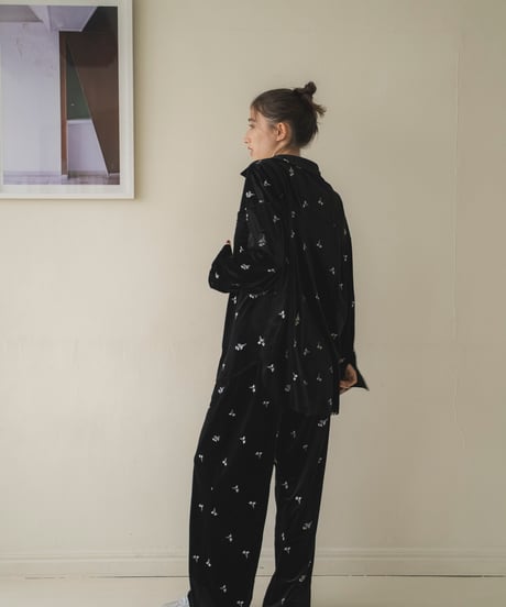 embroidered velour loose shirt