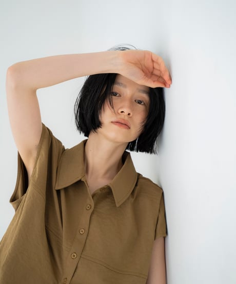 cocoon silhouette sleeveless shirt