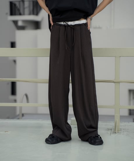 waist detail relaxed slacks