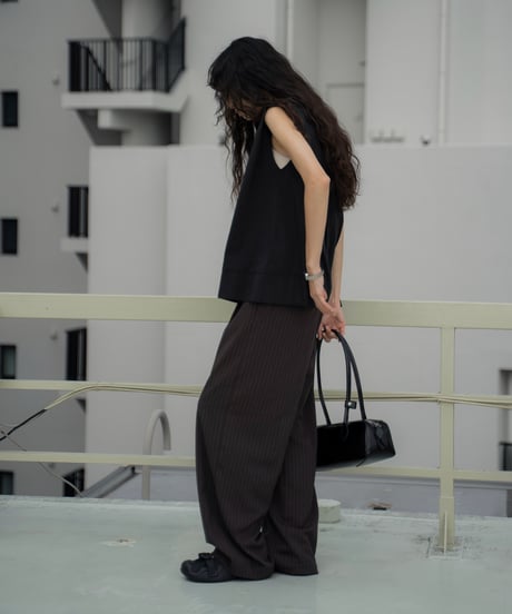 waist detail relaxed slacks