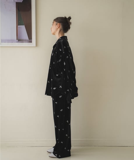 embroidered velour rough pants