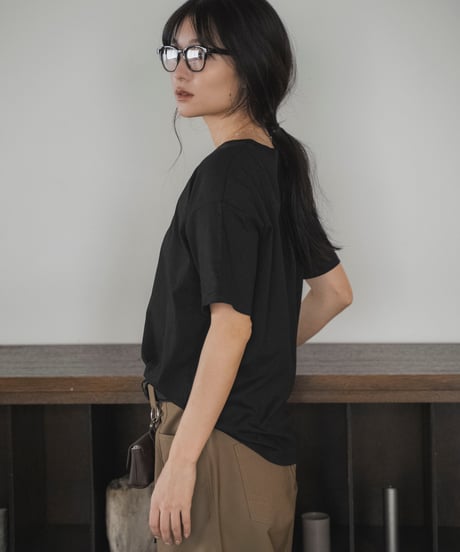 loose tshirt