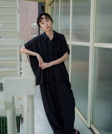 waist tuck dobby stripe shirt