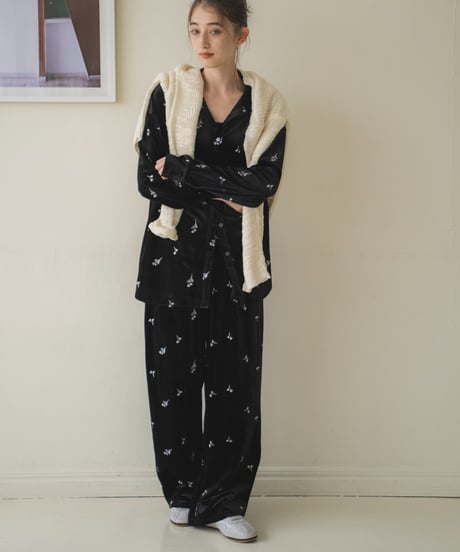 embroidered velour rough pants