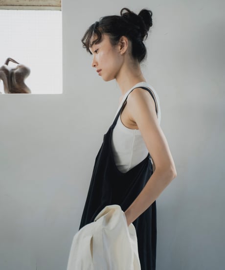 tuck detail sleeveless dress
