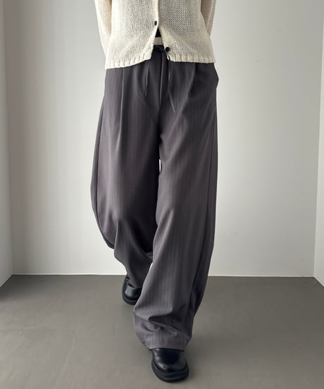 waist detail relaxed slacks
