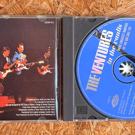 THE VENTURES / In The Vaults Volume 1
