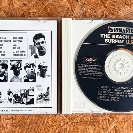 THE BEACH BOYS / Surfin' USA