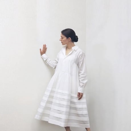 Pintuck Gathered Shirt Dress / Off White