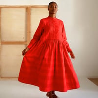 Band Collar Pintuck Gathered Dress / Red