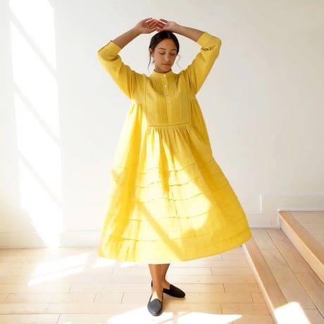 Band Collar Pintuck Gathered Shirt Dress / Lemon Yellow