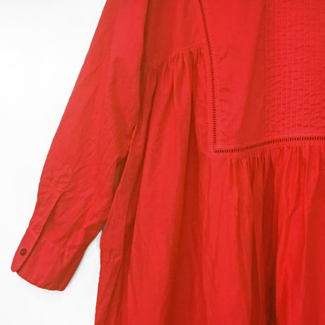 Band Collar Pintuck Gathered Dress / Red