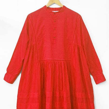 Band Collar Pintuck Gathered Dress / Red
