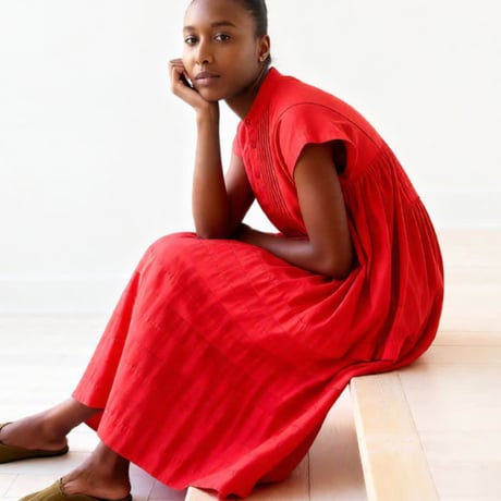 Pintuck Gathered Sleeveless Dress / Red