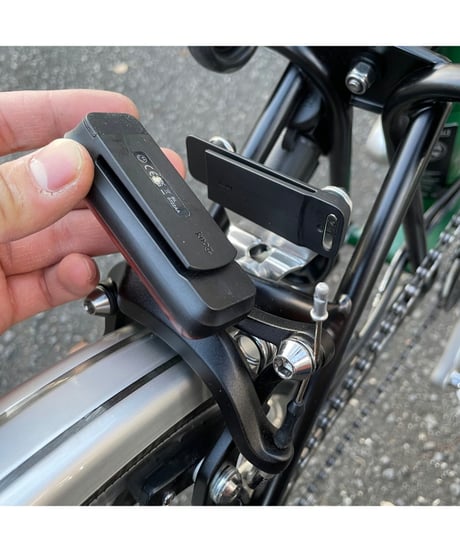 knog　BLINDER LINK RACK MOUNT BLACK