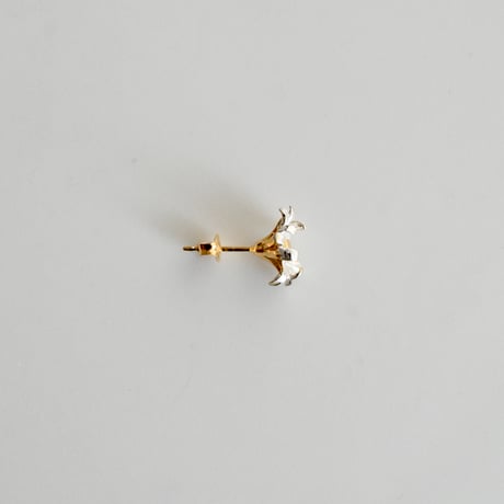 吉田史　OLD TO NEW　ピアス　花の一世　散り始め　片耳