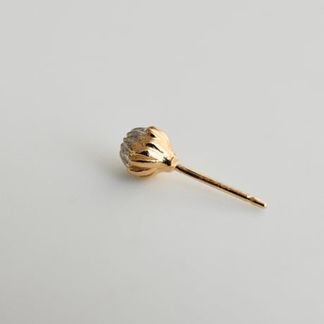 吉田史　OLD TO NEW　ピアス　花の一世　膨らんだ蕾　片耳
