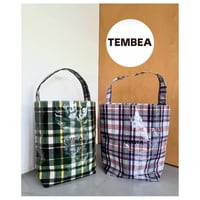 『TEMBEA／BAGUETTE TOTE PVC CHECK』