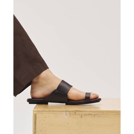 【TODAYFUL】Leather Thong Sandals　※納期4月下旬～5月下旬