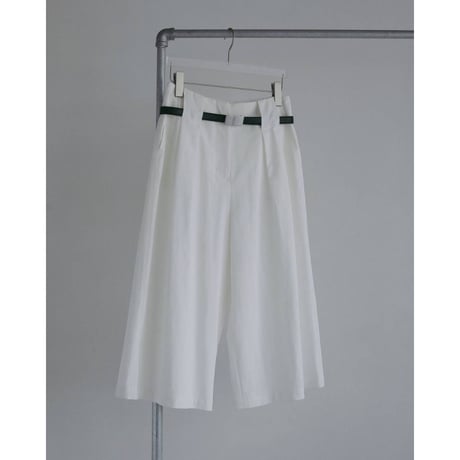【anuke】Tuck Bermuda Pants　※　納期4月中旬～5月中旬