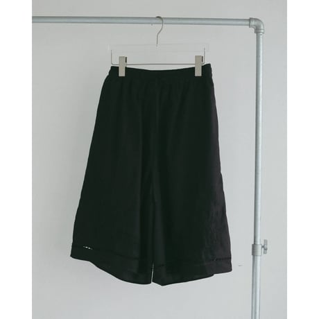 【anuke】Embroidery Half Pants　※納期４月上旬～５月上旬