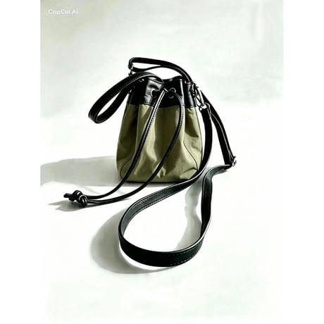 【Aree】Nylon Leather Pouch  AR261NP002