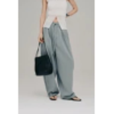【Hella】stripe gather cocoon pants　※納期4月下旬～5月下旬
