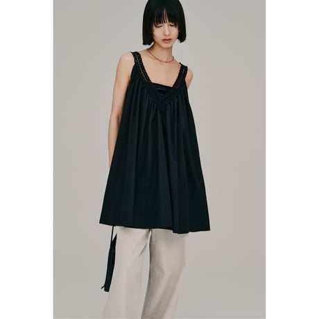 【Hella】lace trim gather tunic　※納期3月下旬～4月下旬