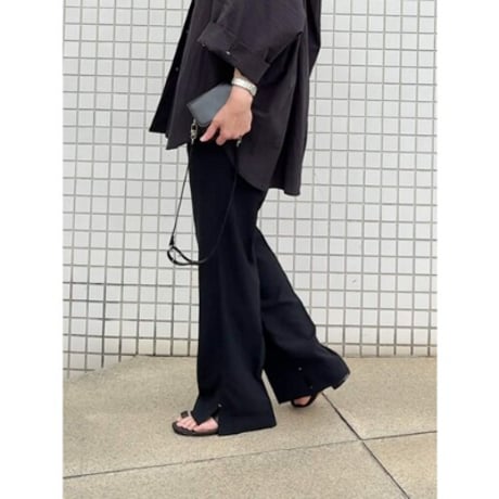 【YENN】SIDE SLIT SLACKS